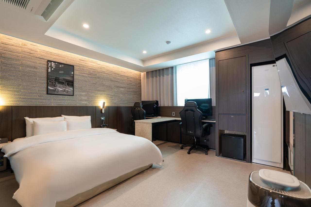Jecheon Hound Hotel 제천 외부 사진