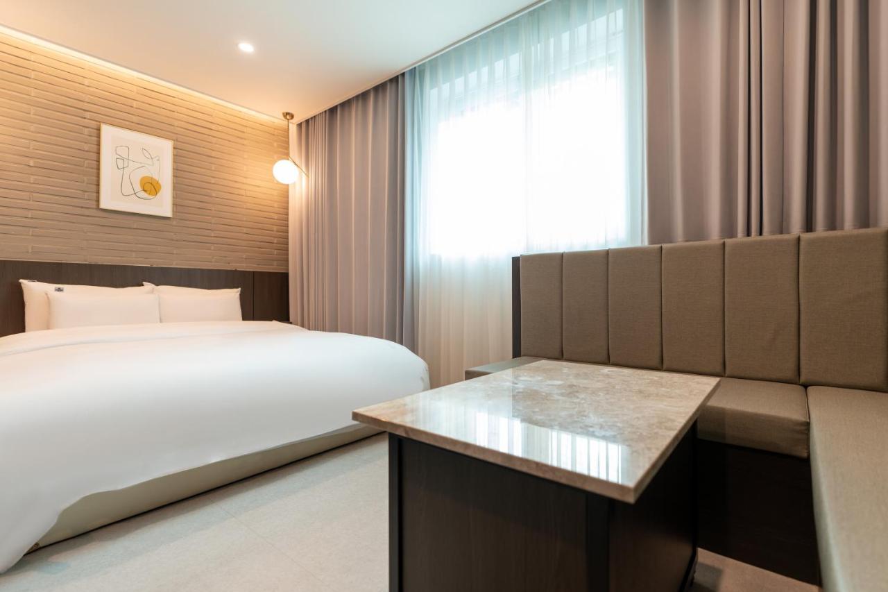 Jecheon Hound Hotel 제천 외부 사진