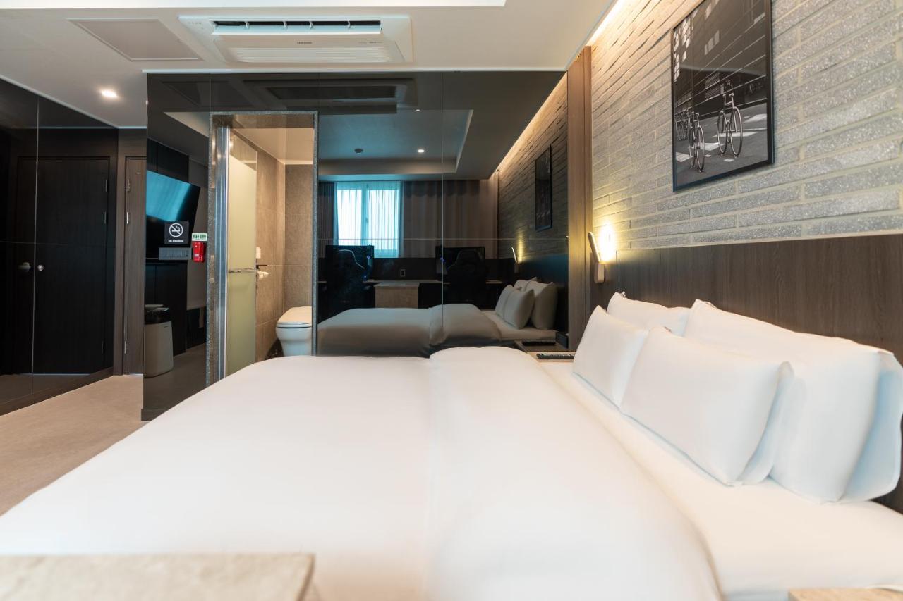 Jecheon Hound Hotel 제천 외부 사진