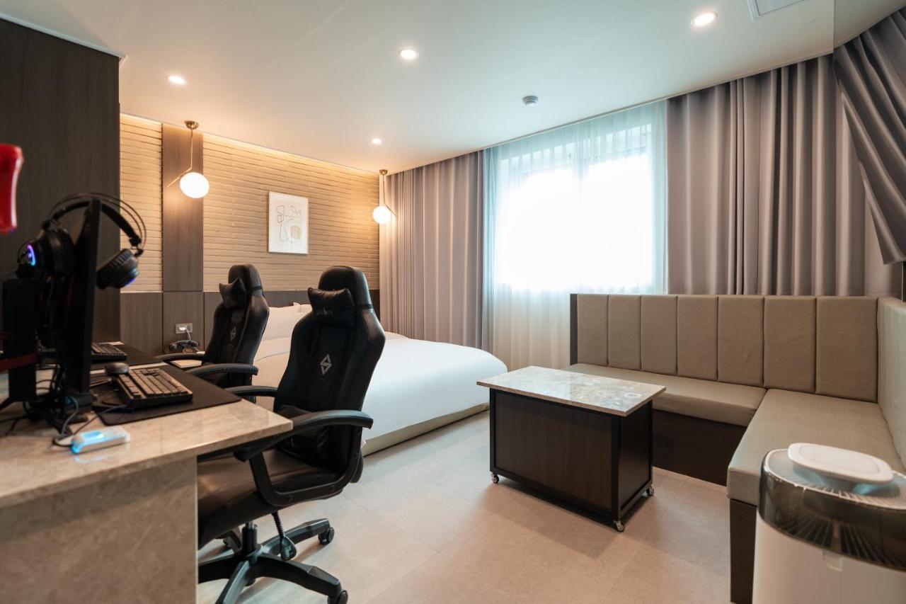 Jecheon Hound Hotel 제천 외부 사진